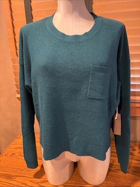 Dreamers Teal Crewneck Pocket Sweater